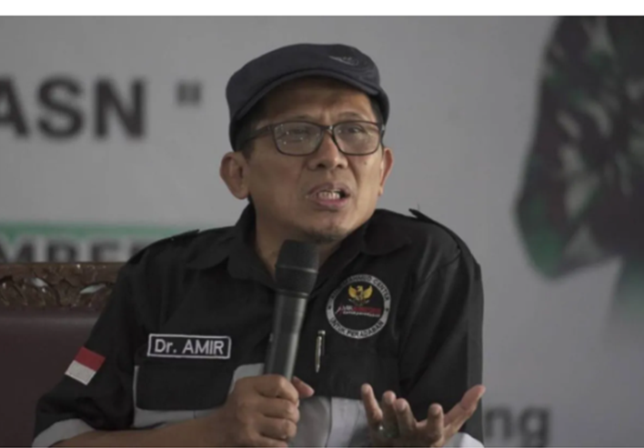 Amir Mahmud